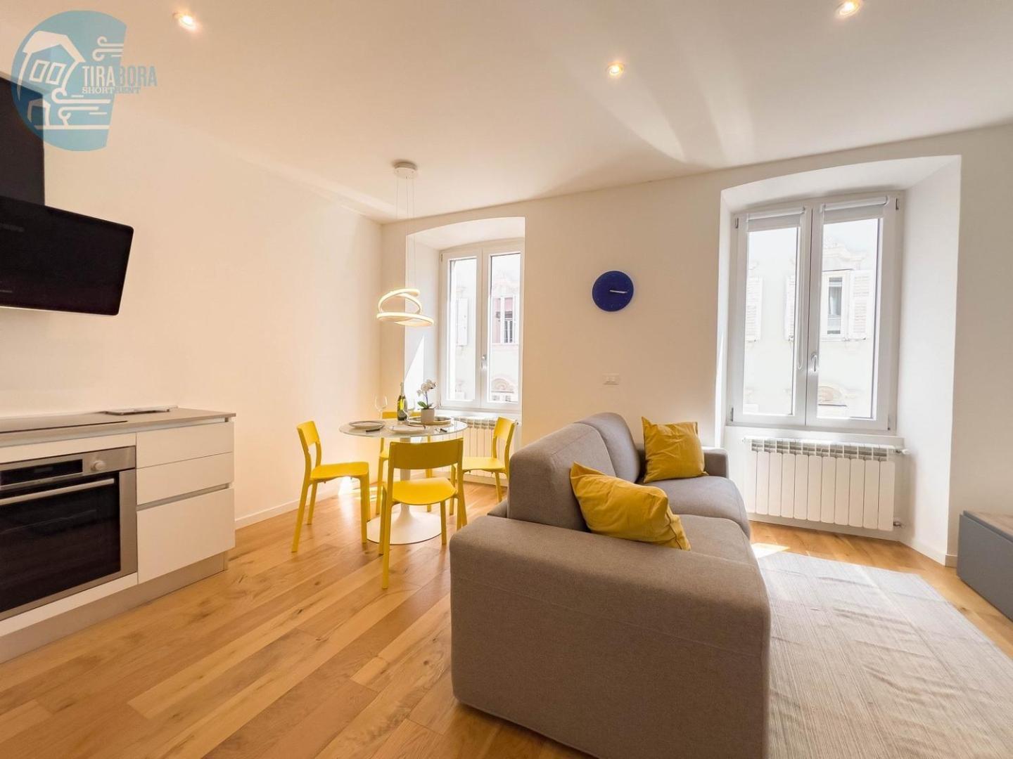Cassa Di Risparmio 11 Tirabora Short Rent トリエステ エクステリア 写真