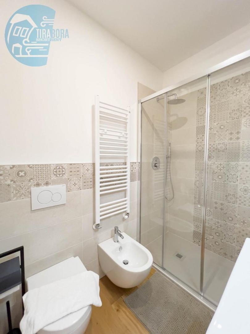 Cassa Di Risparmio 11 Tirabora Short Rent トリエステ エクステリア 写真