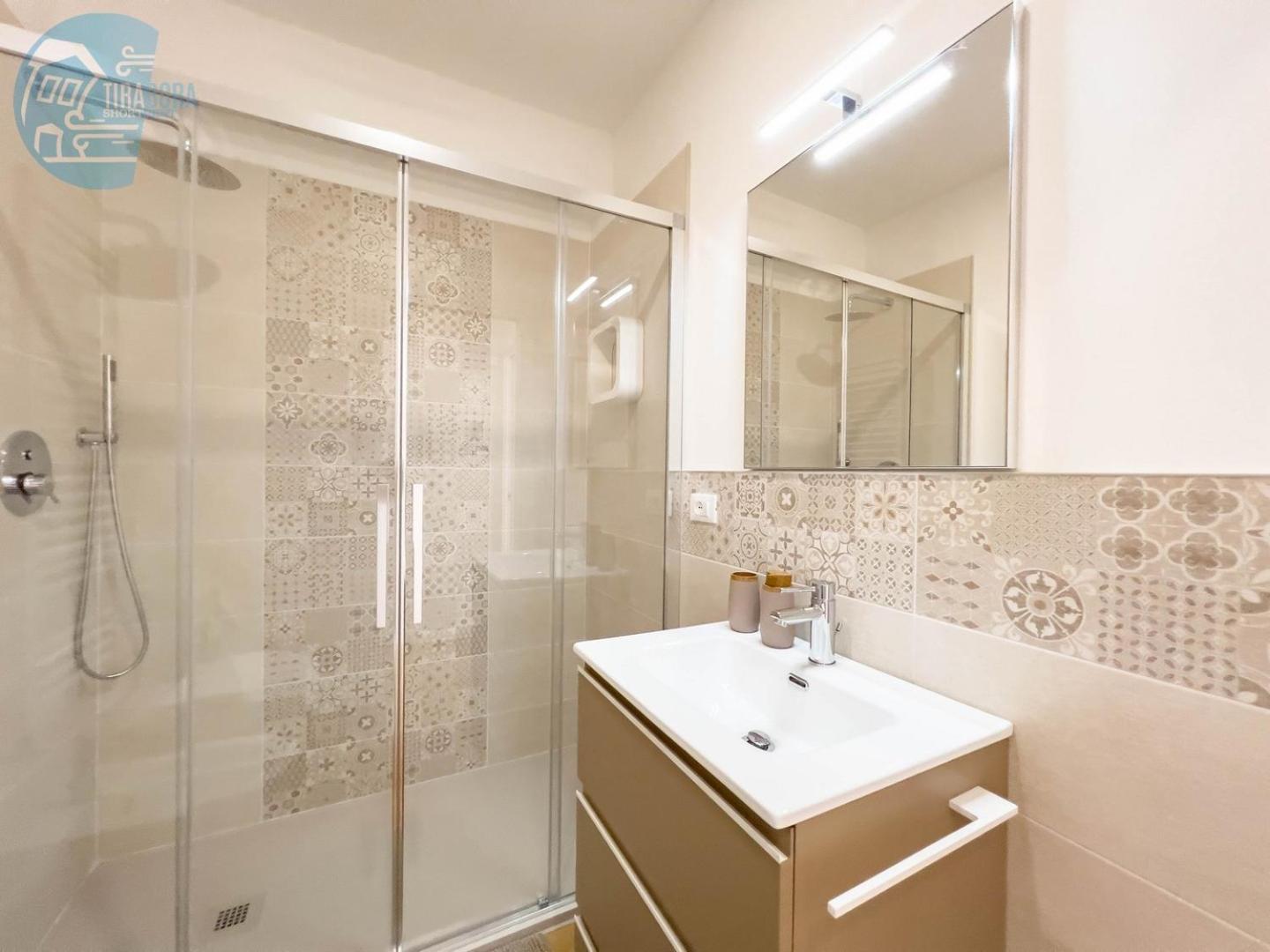Cassa Di Risparmio 11 Tirabora Short Rent トリエステ エクステリア 写真